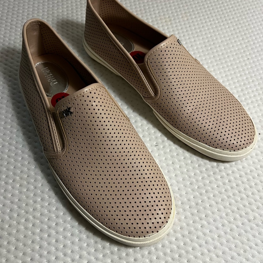 Michael Kors Women's Pale Pink Slip-On Shoes